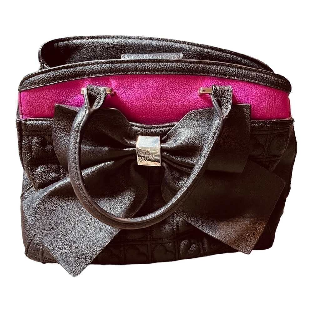 Betsy Johnson like new black and pink handbag